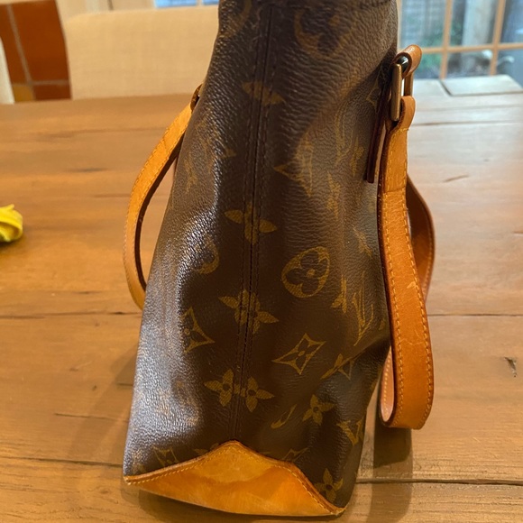 Authentic Louis Vuitton bag- oldie but goodie - Picture 6 of 8